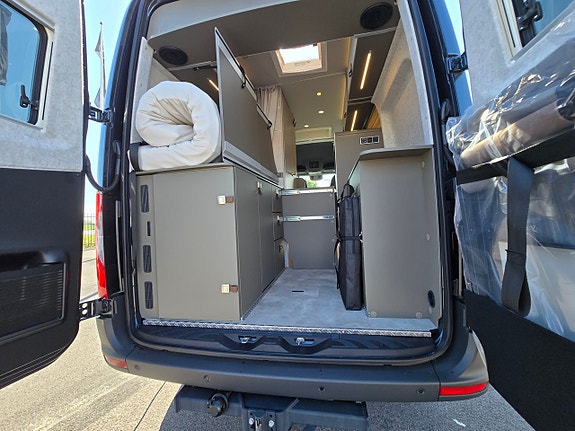 Hymer Grand Canyon S CrossOver Facelift 10 of 15