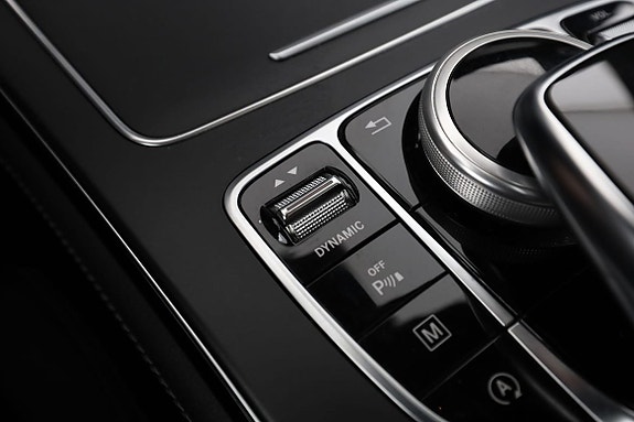 Mercedes-Benz GLC220 d 27 of 30