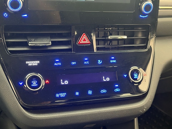 Hyundai IONIQ 14 of 30