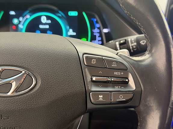 Hyundai IONIQ 21 of 30