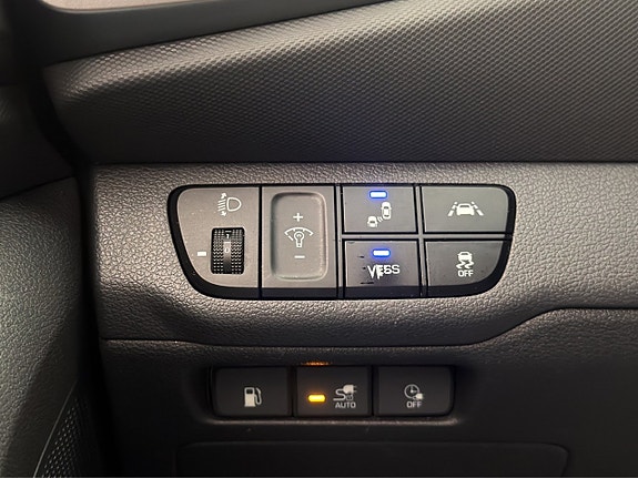 Hyundai IONIQ 23 of 30