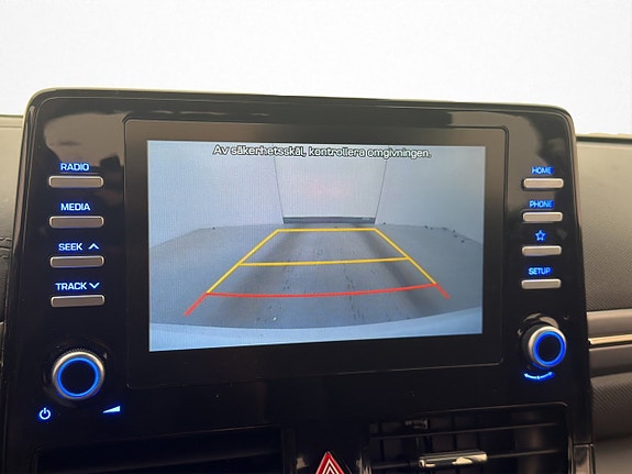 Hyundai IONIQ 12 of 30