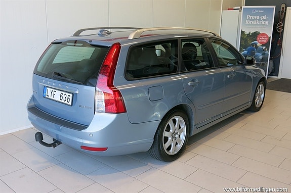 Volvo V50 5 of 5