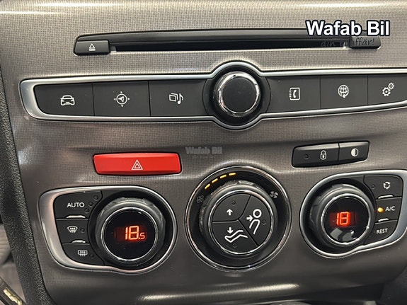 Citroen C4 13 of 15