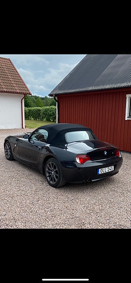 BMW Z4 4 of 5