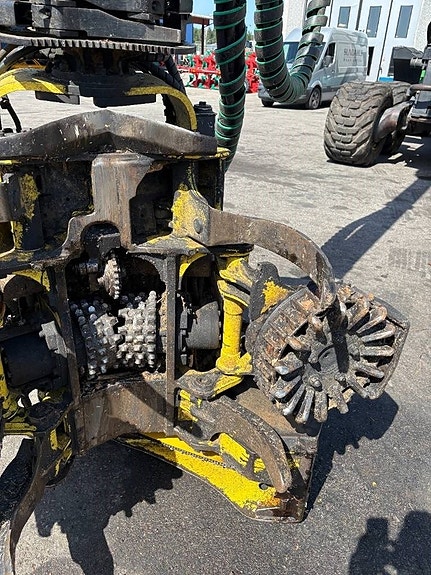 John Deere 1170 E 17 of 24