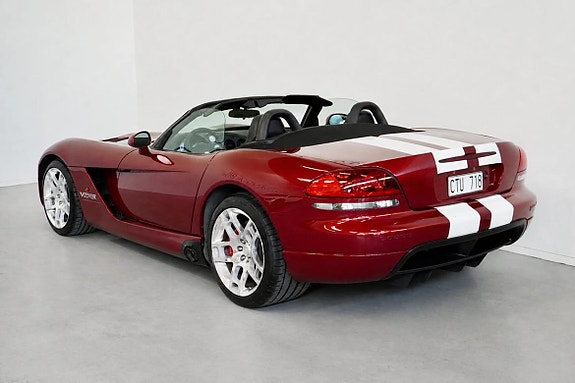 Dodge Viper 10 of 19