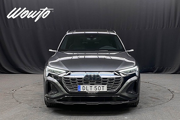 Audi Q8 2 of 5