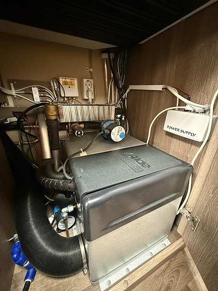 Kabe Kabe Imperial 560 XL KS 13 of 18
