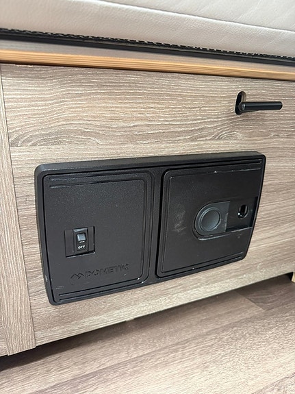 Kabe Kabe Imperial 560 XL KS 18 of 18