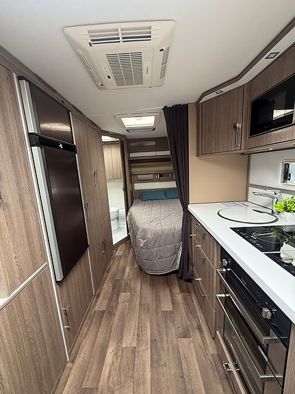 Kabe Kabe Imperial 560 XL KS 3 of 18