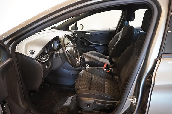 Opel Astra 11 of 12