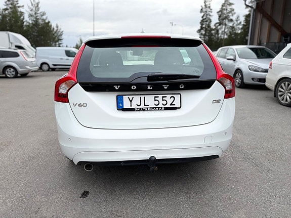 Volvo V60 5 of 5