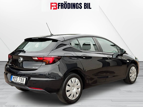 Opel Astra 5 of 5
