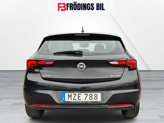 Opel Astra 8 of 19