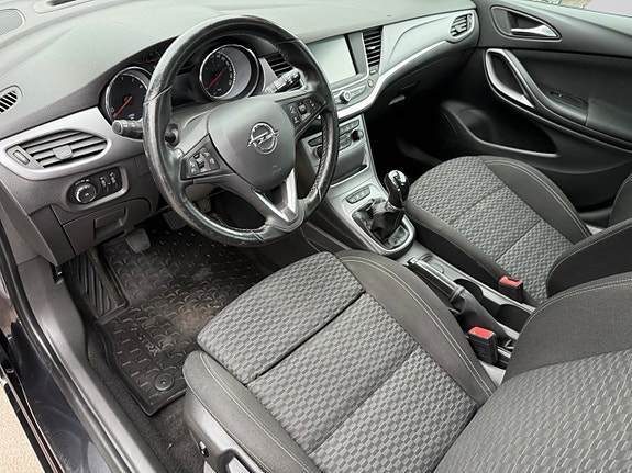 Opel Astra 9 of 19