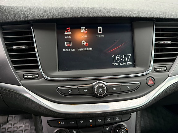 Opel Astra 13 of 19