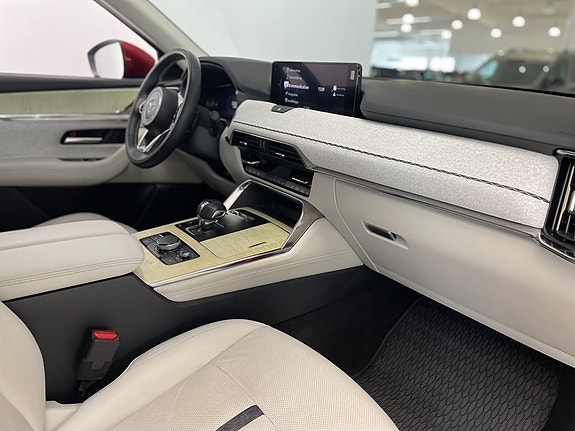 Mazda CX-60 10 of 23