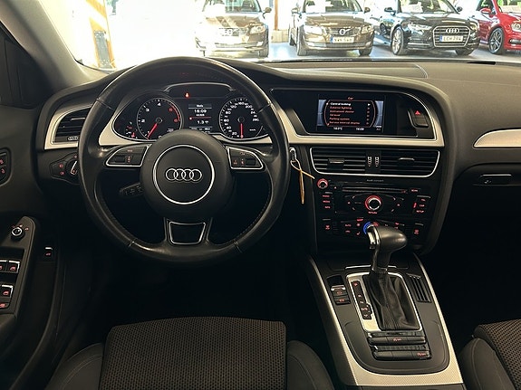 Audi A4 allroad 12 of 16