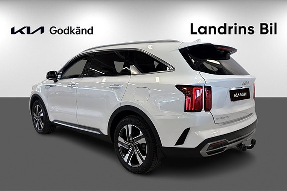 Kia Sorento 6 of 21