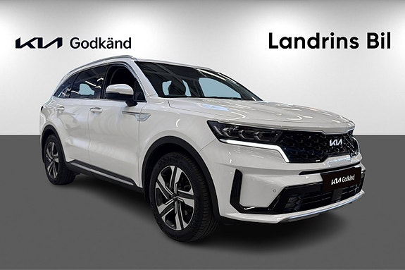 Kia Sorento 3 of 21