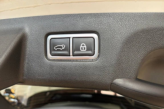 Kia Sorento 16 of 21