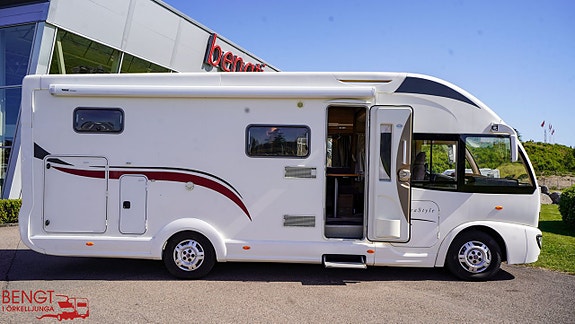 Eura Mobil Integra Style 700 EB 4 of 21