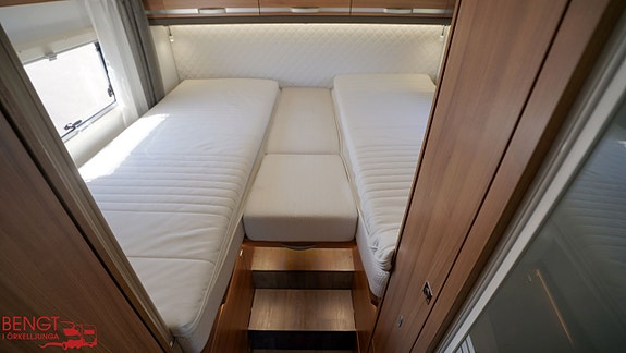 Adria Coral 670 SL | Långbäddar | AC x2 15 of 21