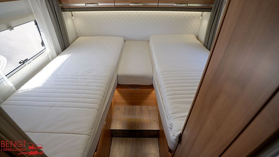 Adria Coral 670 SL | Långbäddar | AC x2 14 of 21