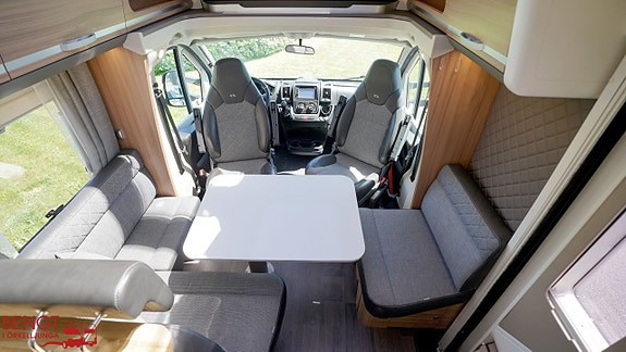 Adria Coral 670 SL | Långbäddar | AC x2 5 of 21