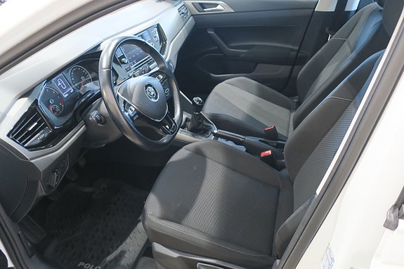 Volkswagen Polo 5 of 5