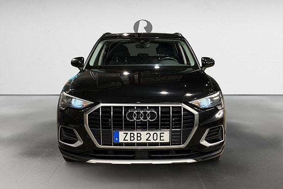 Audi Q3 10 of 18