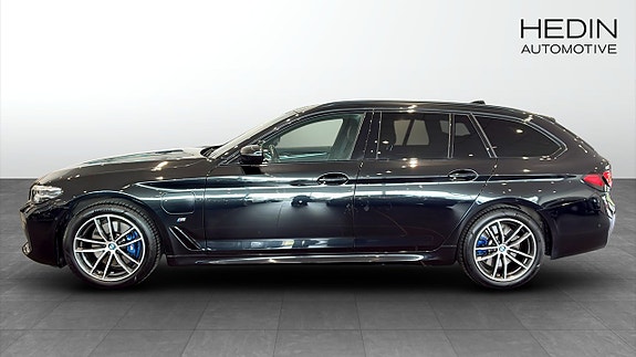 BMW 530e 6 of 9