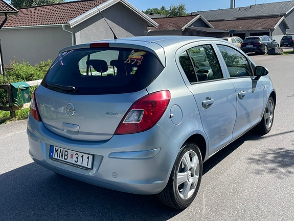 Opel Corsa 3 of 5