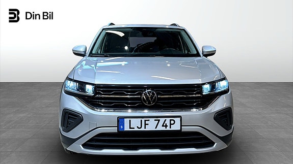 Volkswagen T-Cross 4 of 5