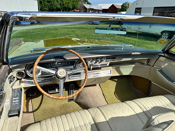 Cadillac Eldorado 9 of 11