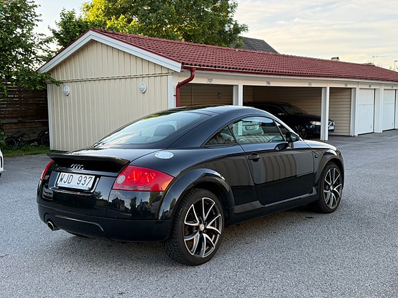 Audi TT 5 of 5