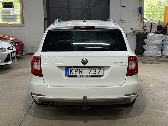 Skoda Superb 5 of 5