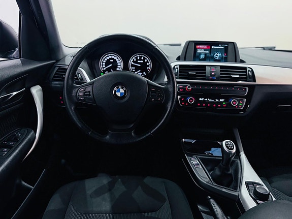 BMW 118i 20 of 22