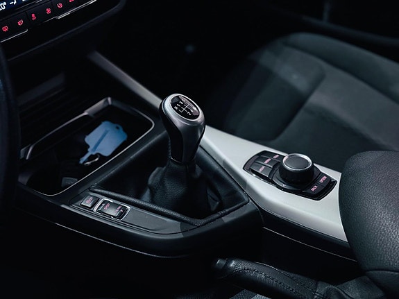 BMW 118i 11 of 22