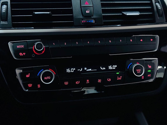 BMW 118i 18 of 22