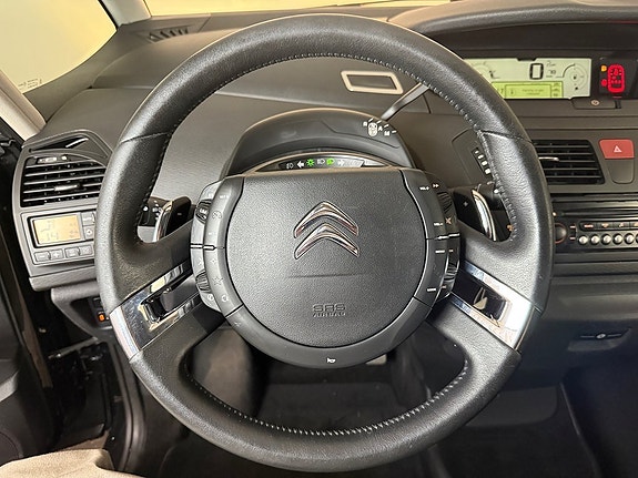 Citroen Grand C4 Picasso 13 of 19
