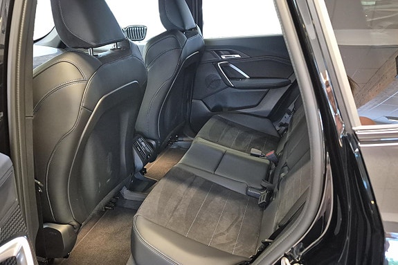 BMW X1 11 of 18