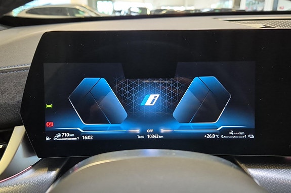 BMW X1 15 of 18