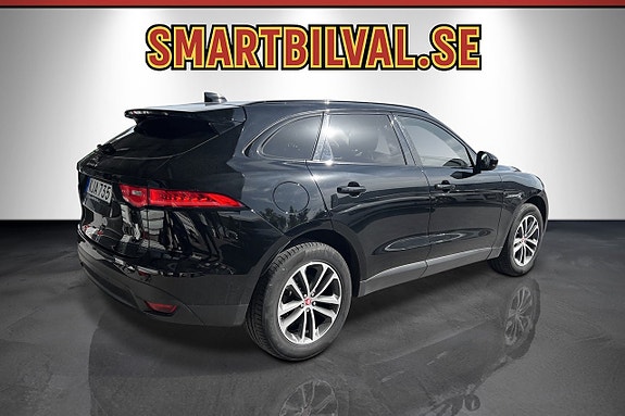 Jaguar F-PACE 4 of 24
