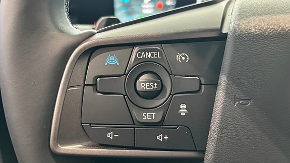 Nissan Leaf 13 of 21