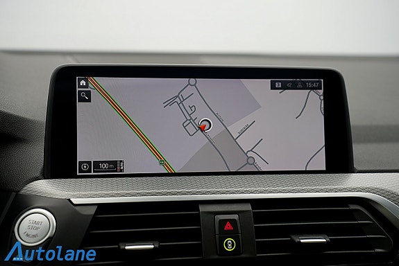 BMW X4 27 of 30