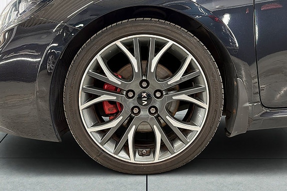Kia Ceed 9 of 21