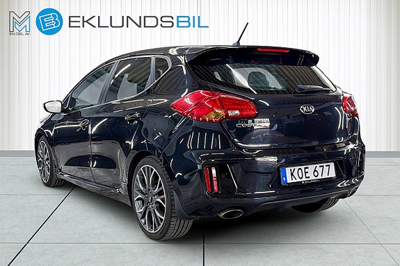 Kia Ceed 4 of 5