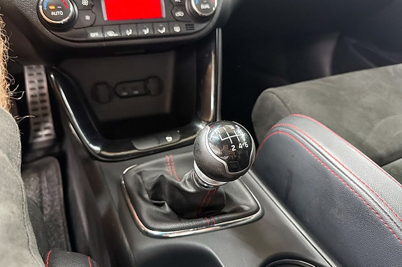 Kia Ceed 14 of 21
